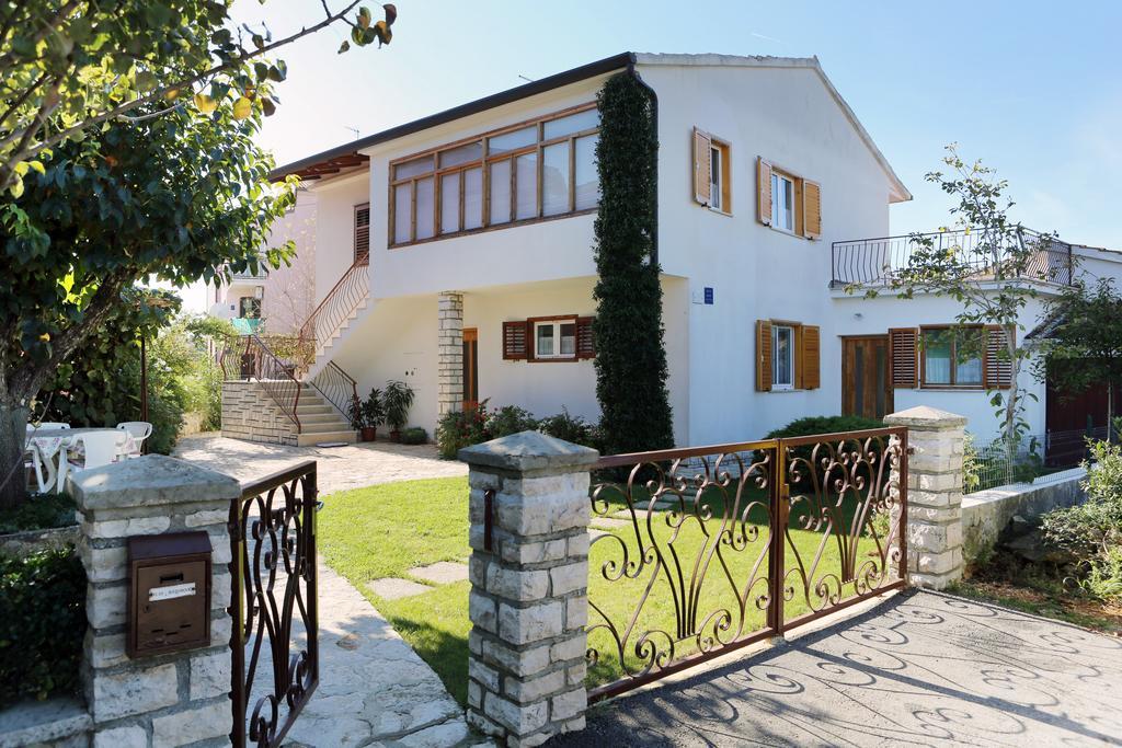 Apartments Leo Rovinj Exterior foto